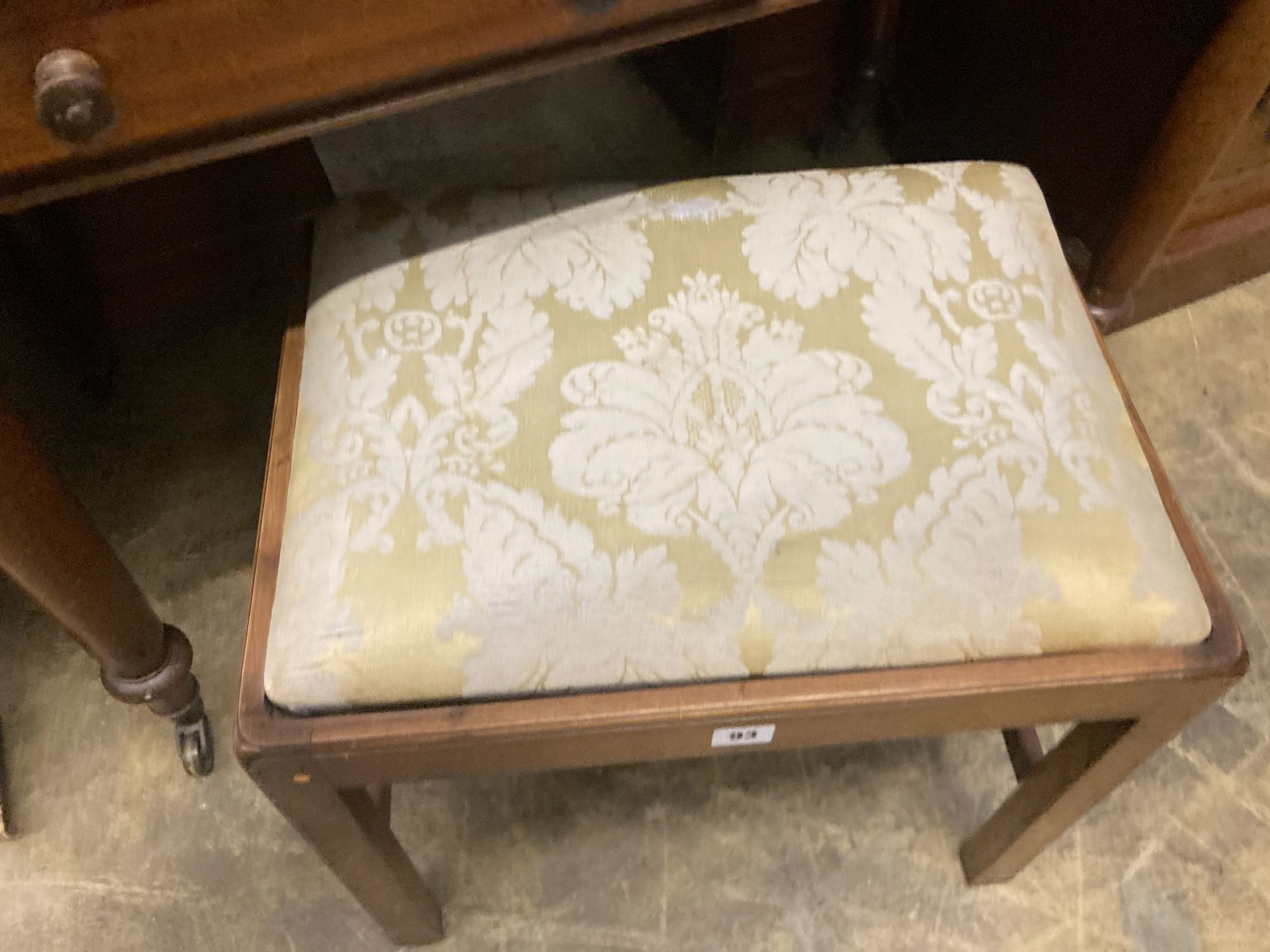 A Victorian mahogany washstand, width 106cm, depth 54cm, height 79cm, together with a mahogany toilet mirror and a stool (3)